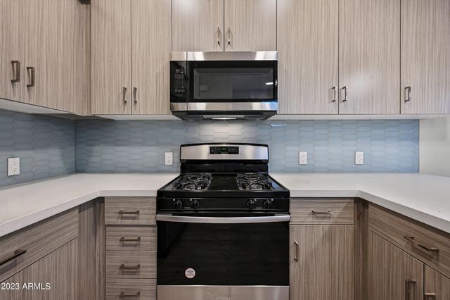 1023 W 5th Street 1011, Tempe, AZ 85281