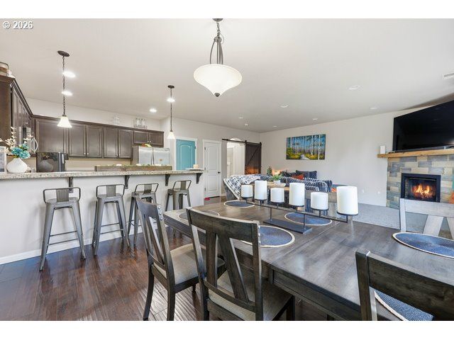 1560 Ne GARDINER Dr, Estacada, OR 97023