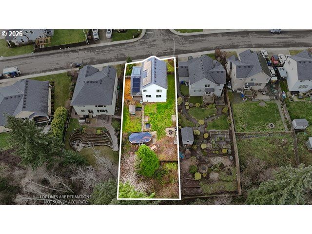 1560 Ne GARDINER Dr, Estacada, OR 97023