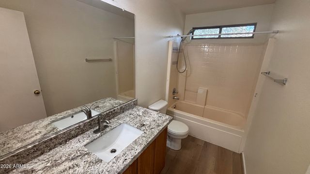 15932 W LUNDBERG Street, Surprise, AZ 85374