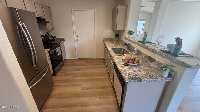 15932 W LUNDBERG Street, Surprise, AZ 85374