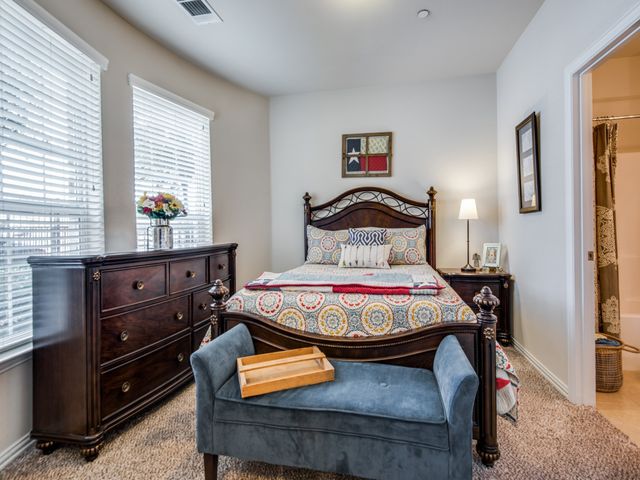 2500 Rockbrook Drive 29, Lewisville, TX 75067