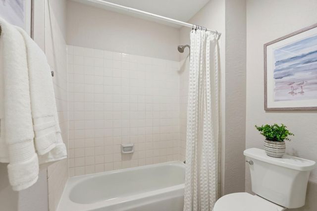 2252 Almaden Road A, San Jose, CA 95125