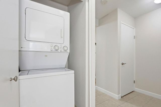 2252 Almaden Road A, San Jose, CA 95125