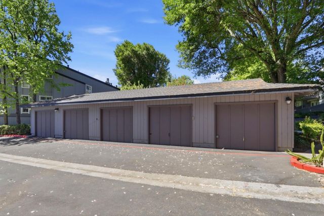 2252 Almaden Road A, San Jose, CA 95125