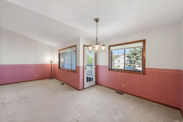 4061 Maureen Drive NE 204NE, Columbia Heights, MN 55421