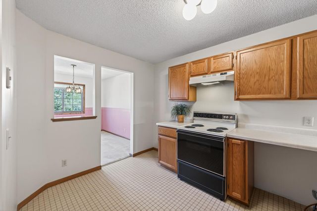 4061 Maureen Drive NE 204NE, Columbia Heights, MN 55421