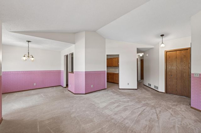 4061 Maureen Drive NE 204NE, Columbia Heights, MN 55421