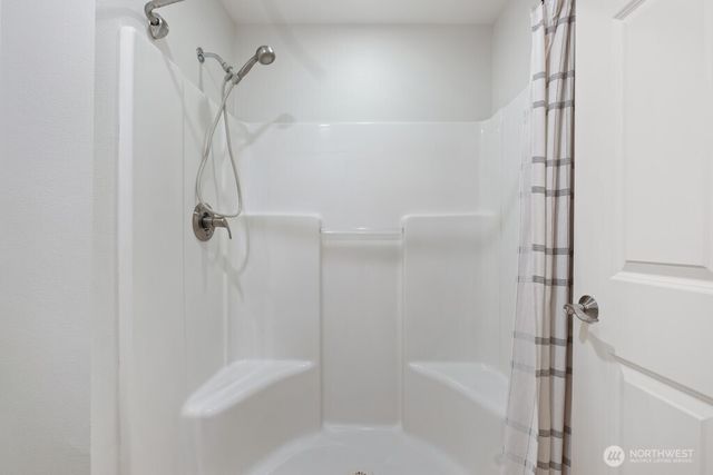 22752 SE 43rd Court, Issaquah, WA 98029