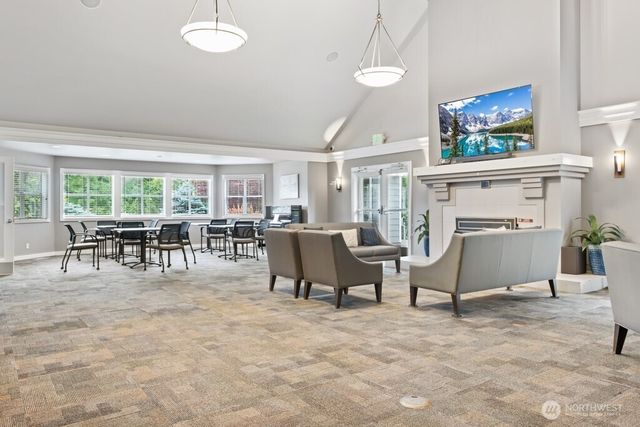 22752 SE 43rd Court, Issaquah, WA 98029