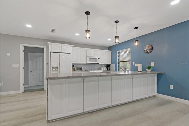 710 TREASURE BOAT WAY, Sarasota, FL 34242