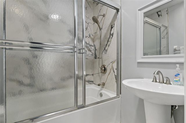 710 TREASURE BOAT WAY, Sarasota, FL 34242