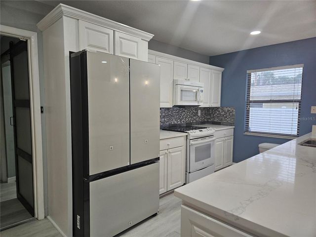 710 TREASURE BOAT WAY, Sarasota, FL 34242