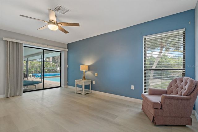 710 TREASURE BOAT WAY, Sarasota, FL 34242