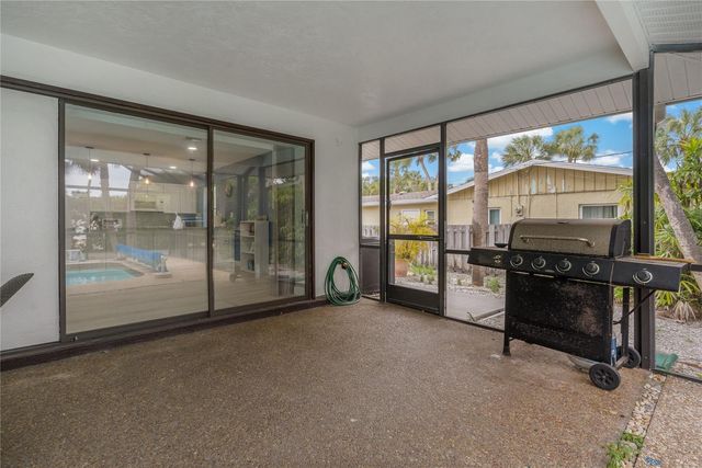 710 TREASURE BOAT WAY, Sarasota, FL 34242