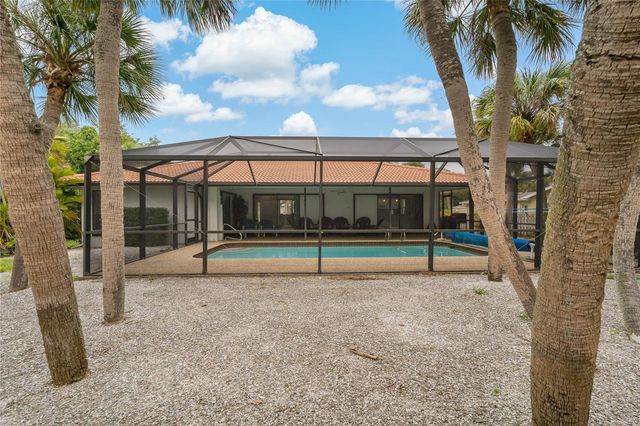 710 TREASURE BOAT WAY, Sarasota, FL 34242