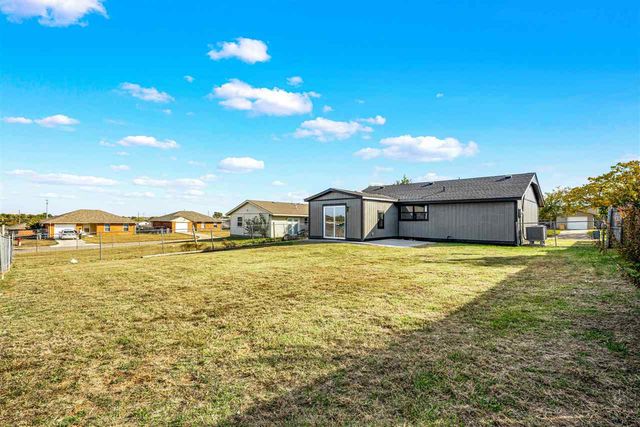 4703 SW K Circle, Lawton, OK 73505