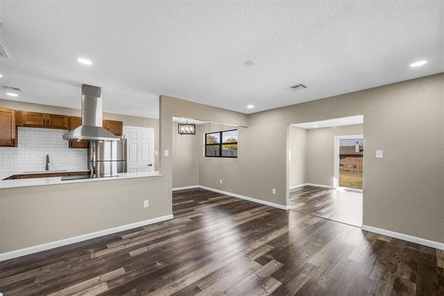 4703 SW K Circle, Lawton, OK 73505