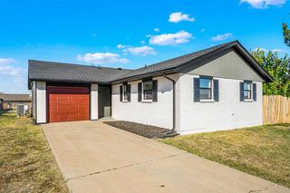 4703 SW K Circle, Lawton, OK 73505