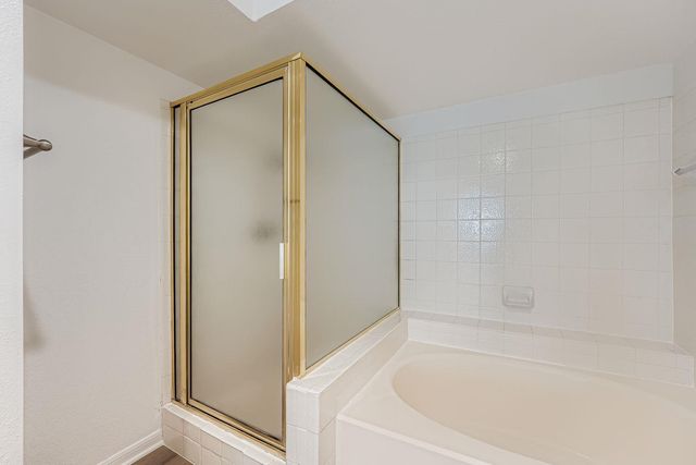 2450 Wickersham LN 604, Austin, TX 78741