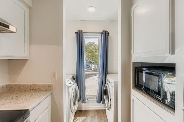 2450 Wickersham LN 604, Austin, TX 78741