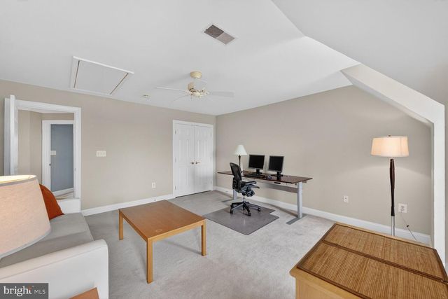 15371 LIMESTONE SCHOOL RD, Leesburg, VA 20176