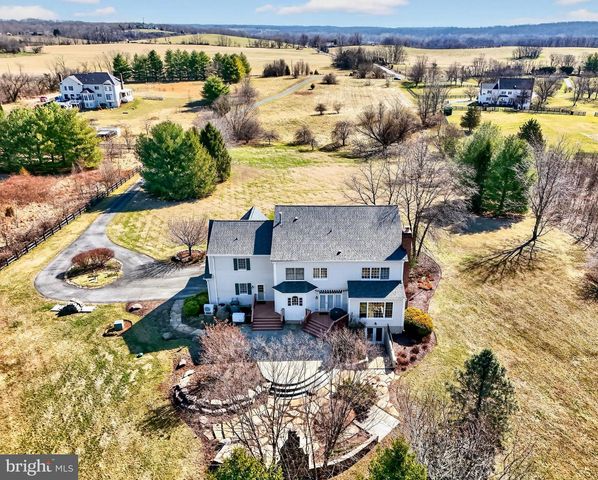 15371 LIMESTONE SCHOOL RD, Leesburg, VA 20176