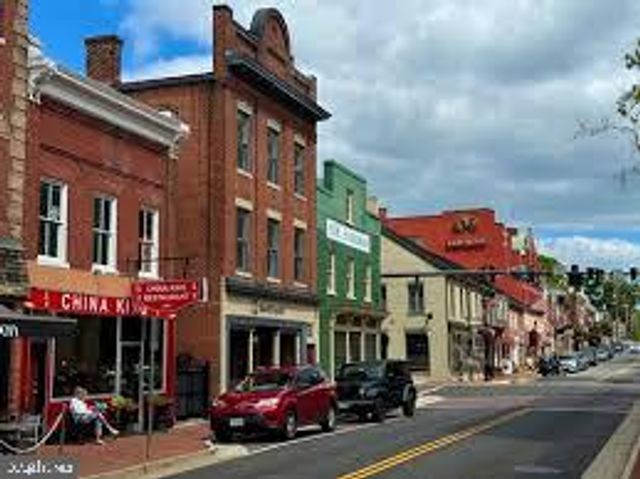 15371 LIMESTONE SCHOOL RD, Leesburg, VA 20176