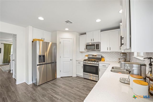 140 Witchhazel Way, San Marcos, TX 78666