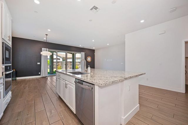 4249 Minotaur Cir, Rancho Cordova, CA 95742