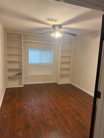 1006 Aspen Lane, Mansfield, TX 76063