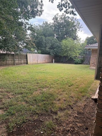 1006 Aspen Lane, Mansfield, TX 76063