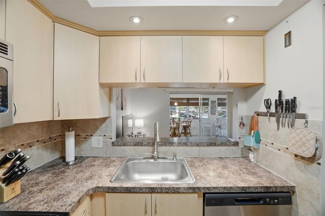 5108 AMULET DRIVE 205, New Port Richey, FL 34652