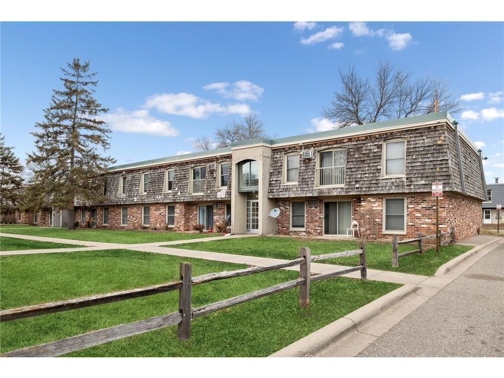 900 9th Avenue S 8, Hopkins, MN 55343