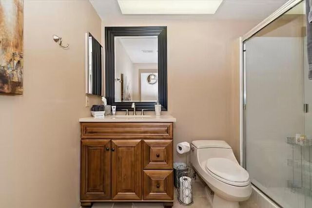 288 Desert Falls Drive E, Palm Desert, CA 92211