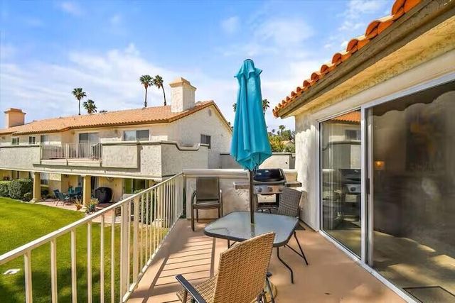 288 Desert Falls Drive E, Palm Desert, CA 92211