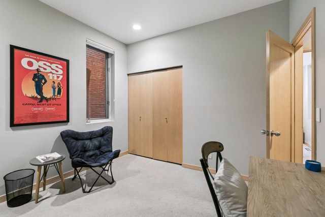 561 Laurel Avenue 1, Saint Paul, MN 55102