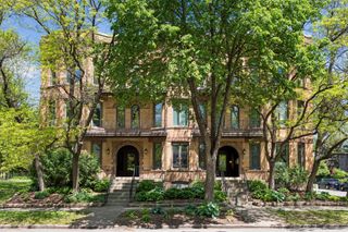 561 Laurel Avenue 1, Saint Paul, MN 55102