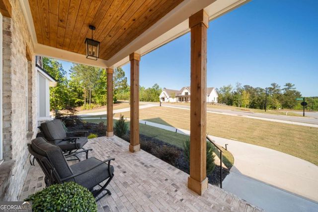 40 Fernbank Way, Newnan, GA 30265
