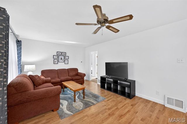 9226 Tutwiler Avenue, St Louis, MO 63134