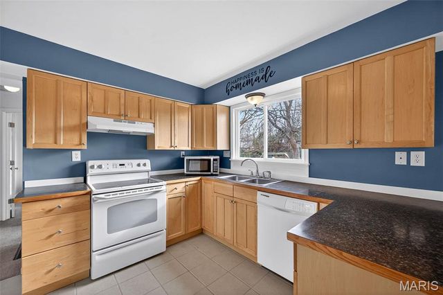 9226 Tutwiler Avenue, St Louis, MO 63134