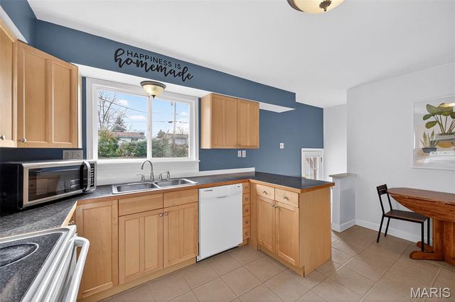 9226 Tutwiler Avenue, St Louis, MO 63134