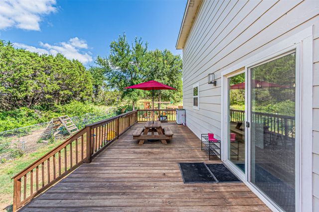 3135 Brazos River Drive, Granbury, TX 76048