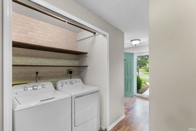 3914 Thornbury Place, Fort Wayne, IN 46804