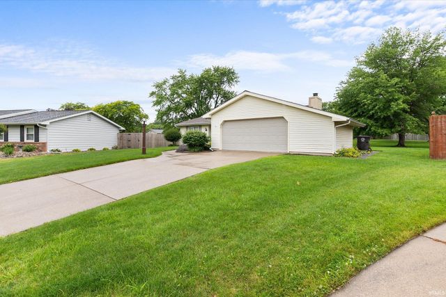 3914 Thornbury Place, Fort Wayne, IN 46804