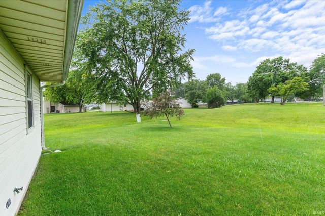 3914 Thornbury Place, Fort Wayne, IN 46804