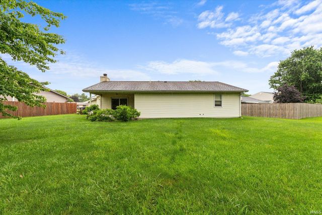 3914 Thornbury Place, Fort Wayne, IN 46804