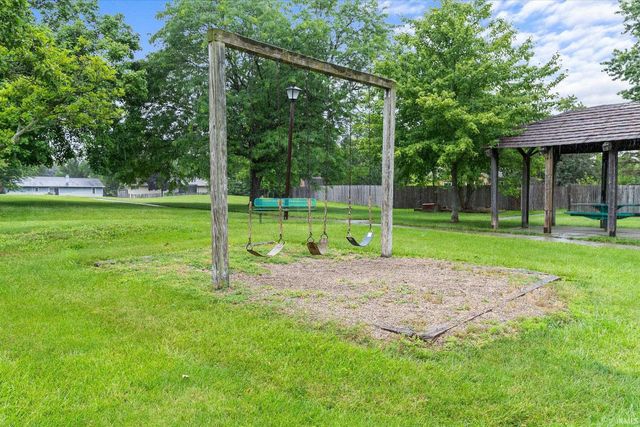 3914 Thornbury Place, Fort Wayne, IN 46804