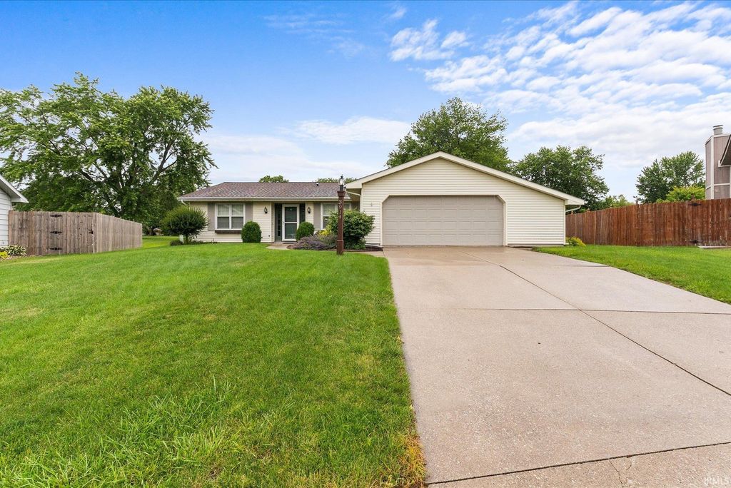 3914 Thornbury Place, Fort Wayne, IN 46804