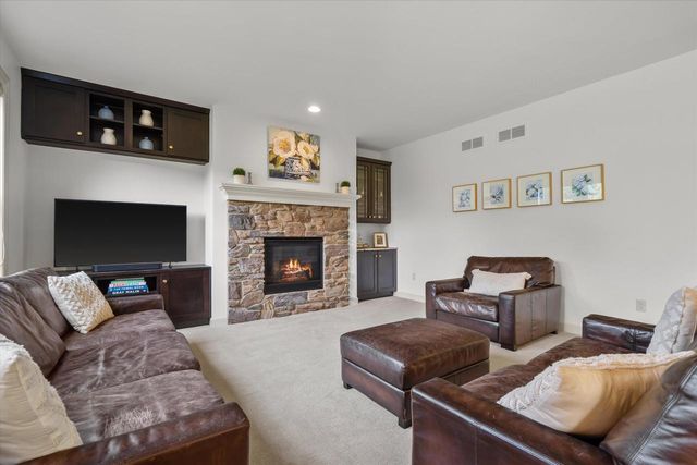N47W7810 Parkland ROAD, Cedarburg, WI 53012